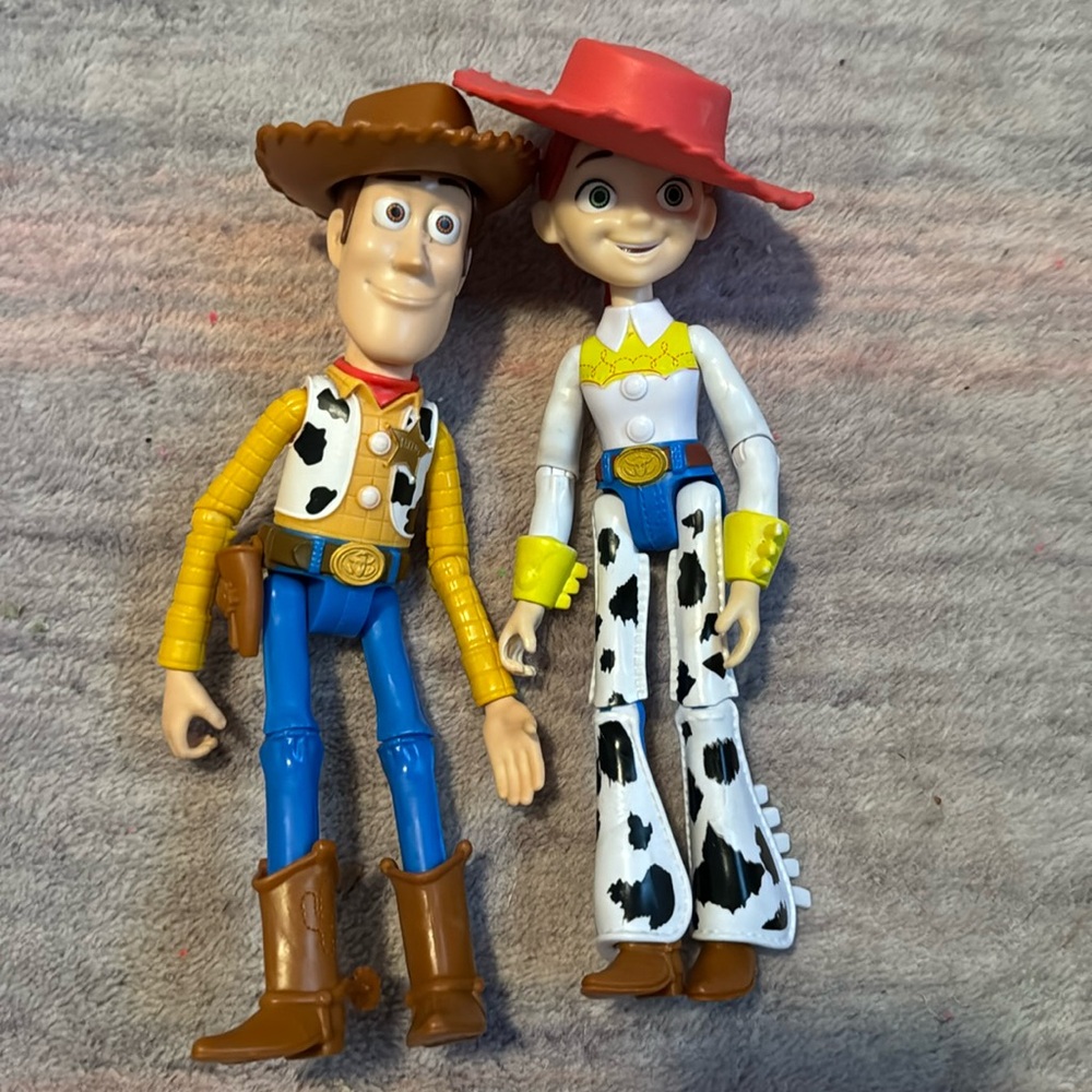 Woody and Jessie w Hats